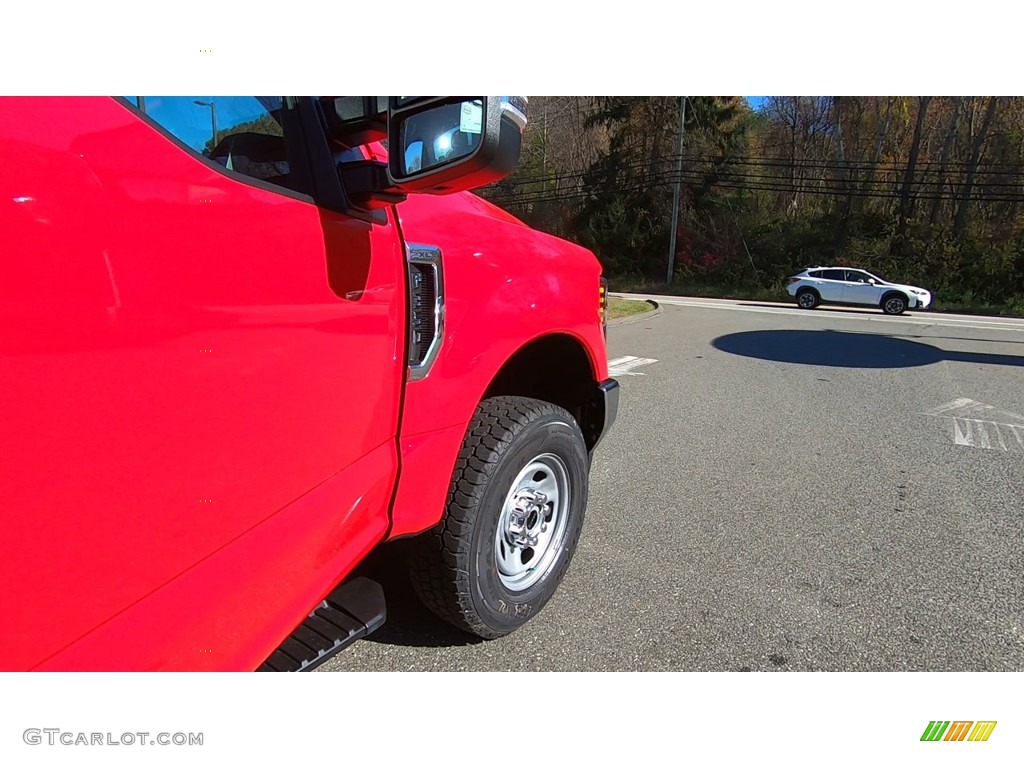 2019 F350 Super Duty XL Regular Cab 4x4 - Race Red / Earth Gray photo #70