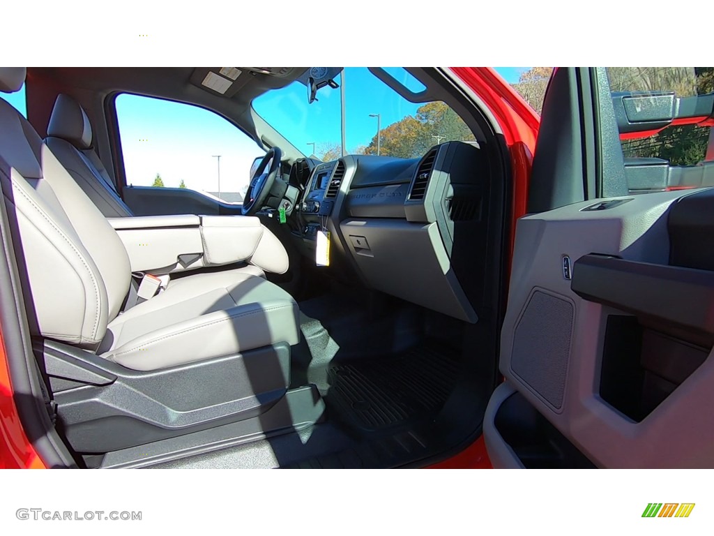 2019 F350 Super Duty XL Regular Cab 4x4 - Race Red / Earth Gray photo #71