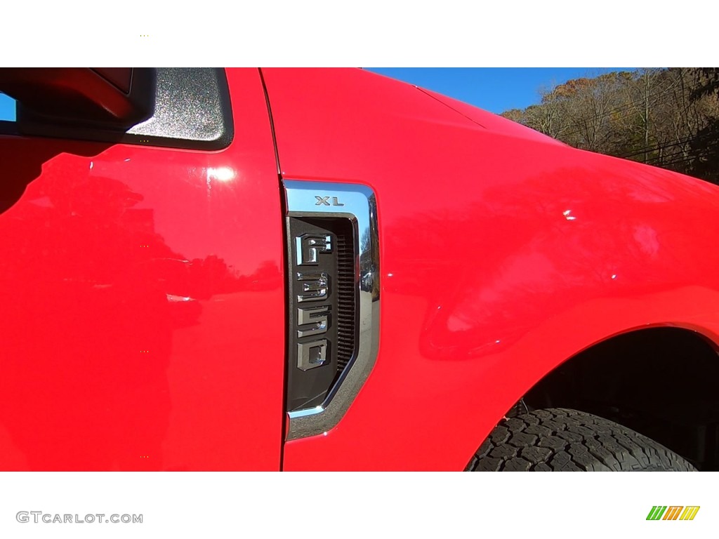 2019 F350 Super Duty XL Regular Cab 4x4 - Race Red / Earth Gray photo #79