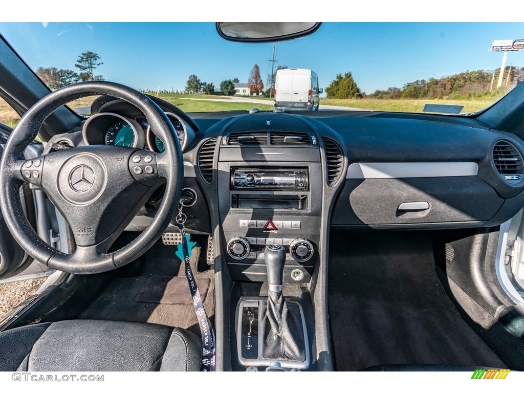 2005 SLK 350 Roadster - Iridium Silver Metallic / Black photo #23