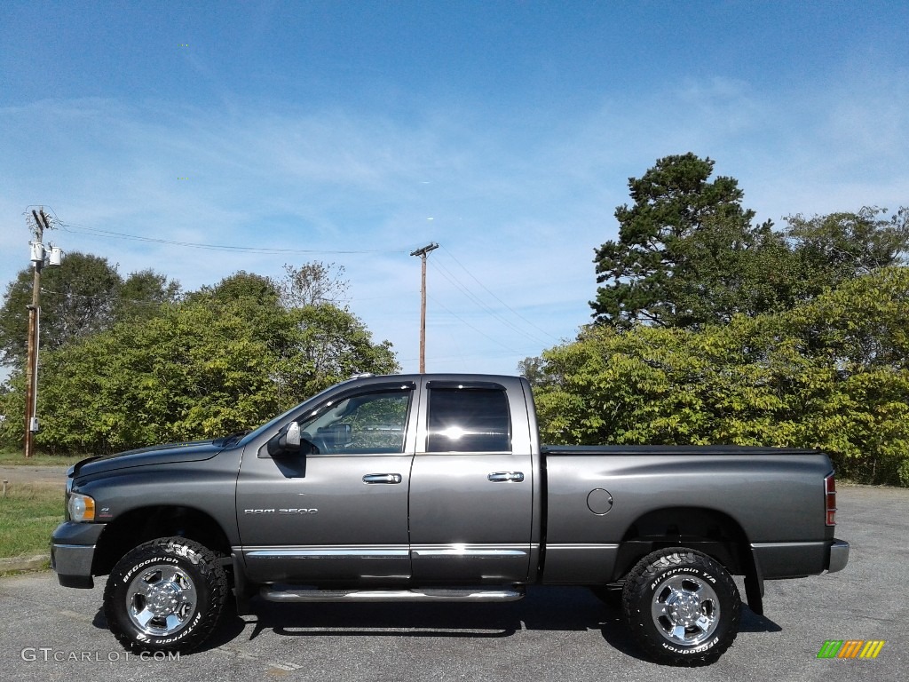 2004 Ram 2500 SLT Quad Cab 4x4 - Graphite Metallic / Dark Slate Gray photo #1