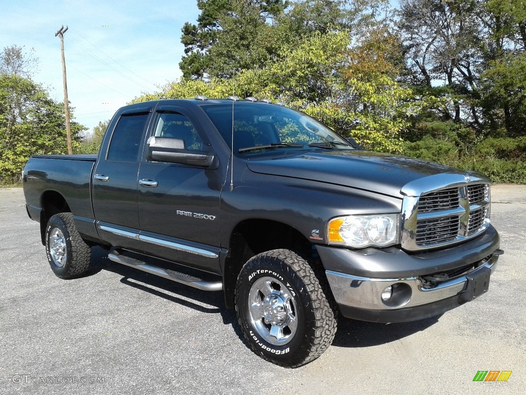 2004 Ram 2500 SLT Quad Cab 4x4 - Graphite Metallic / Dark Slate Gray photo #4