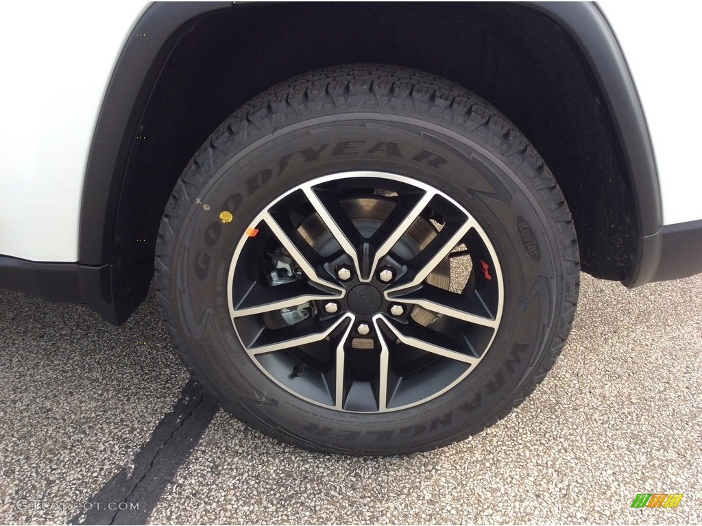 2020 Jeep Grand Cherokee Trailhawk 4x4 Wheel Photos