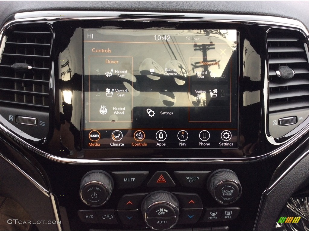 2020 Jeep Grand Cherokee Trailhawk 4x4 Controls Photo #135916985