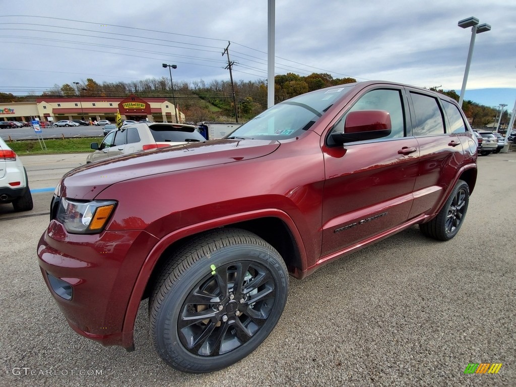 Velvet Red Pearl Jeep Grand Cherokee