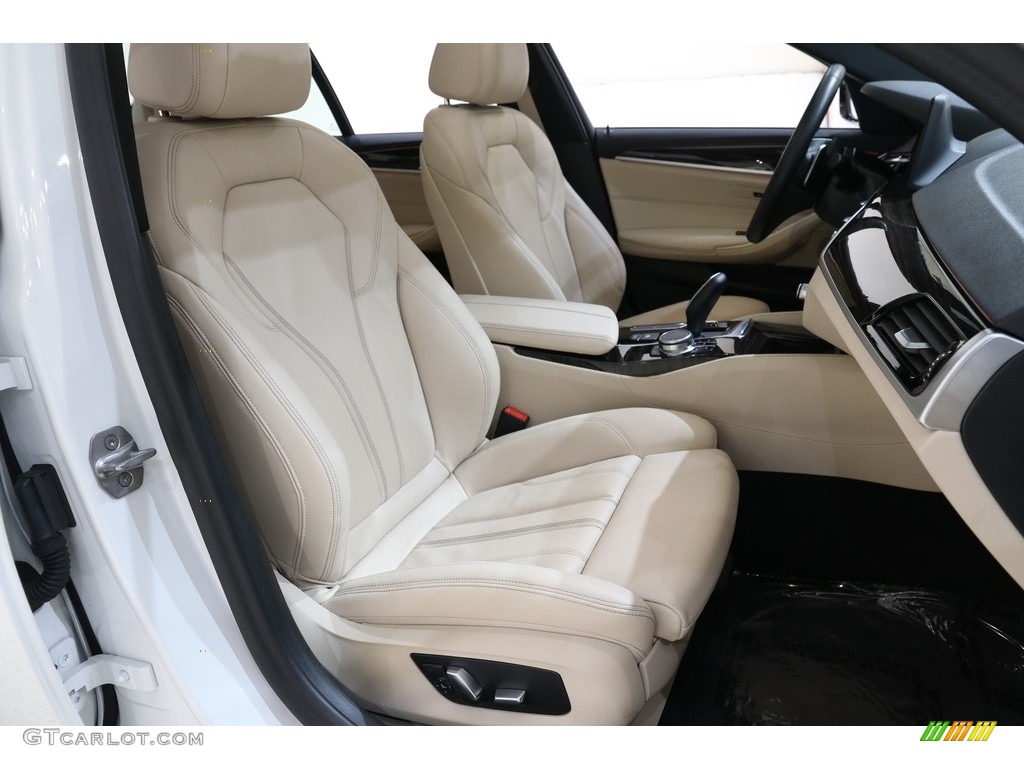 2019 5 Series 530i xDrive Sedan - Alpine White / Canberra Beige/Black photo #17