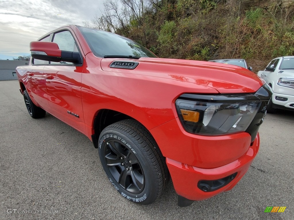 2020 1500 Big Horn Night Edition Crew Cab 4x4 - Flame Red / Black photo #8