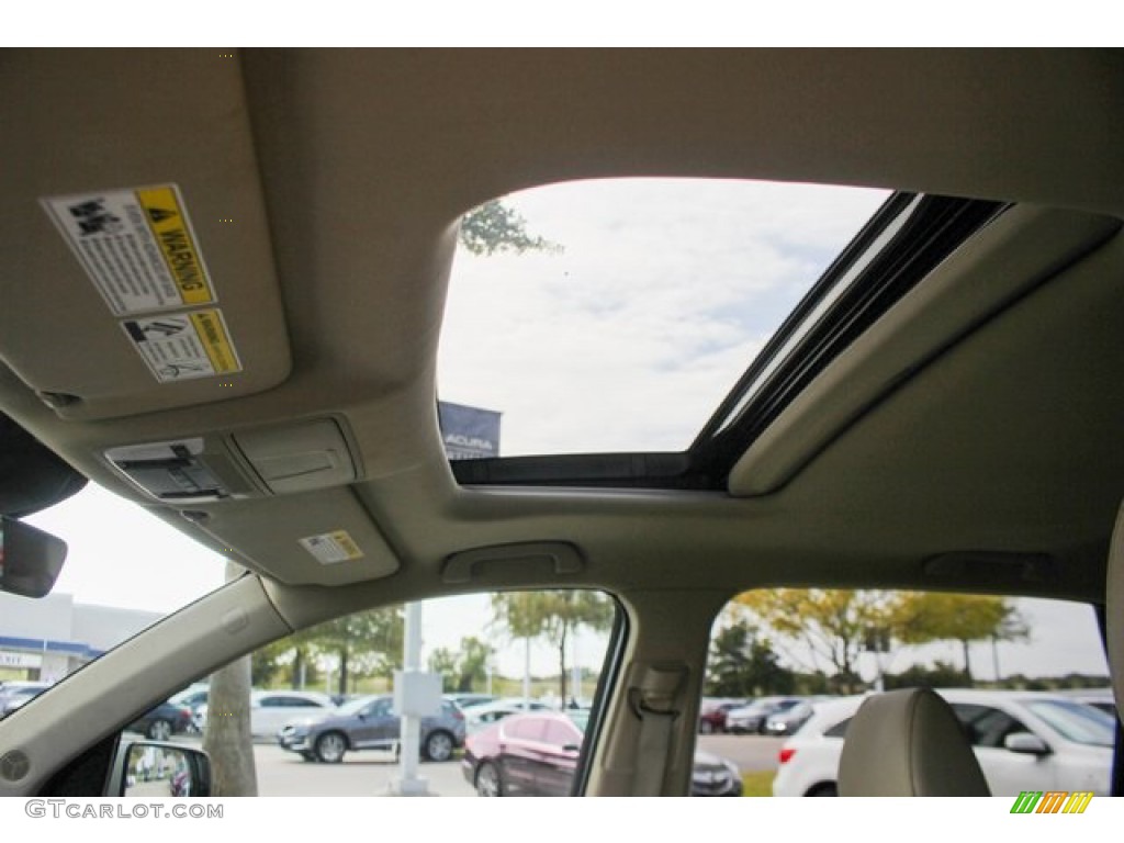 2017 MDX  - White Diamond Pearl / Parchment photo #18