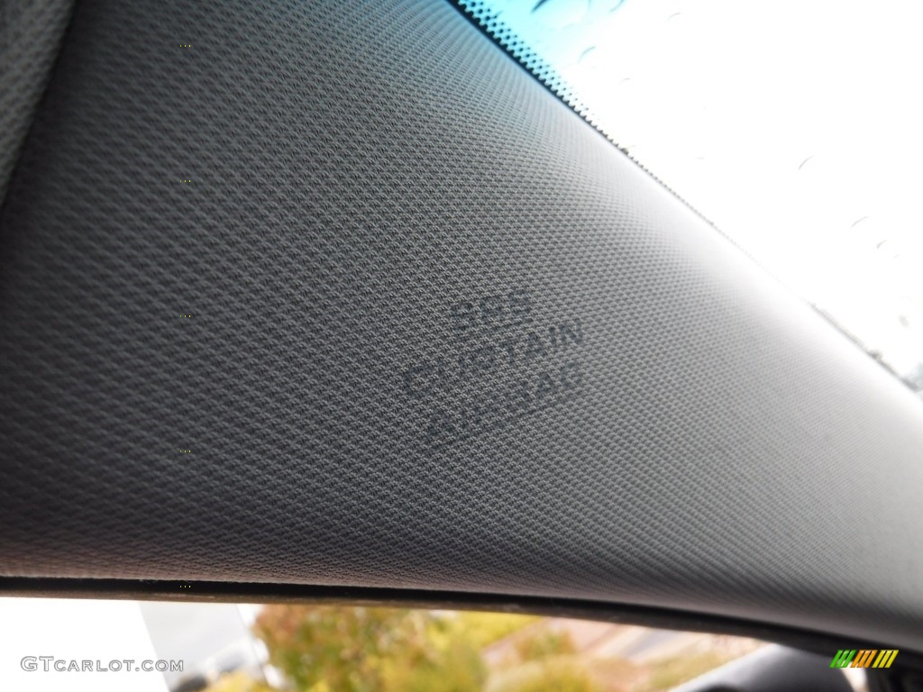 2017 Avalon XLE - Celestial Silver Metallic / Black photo #22