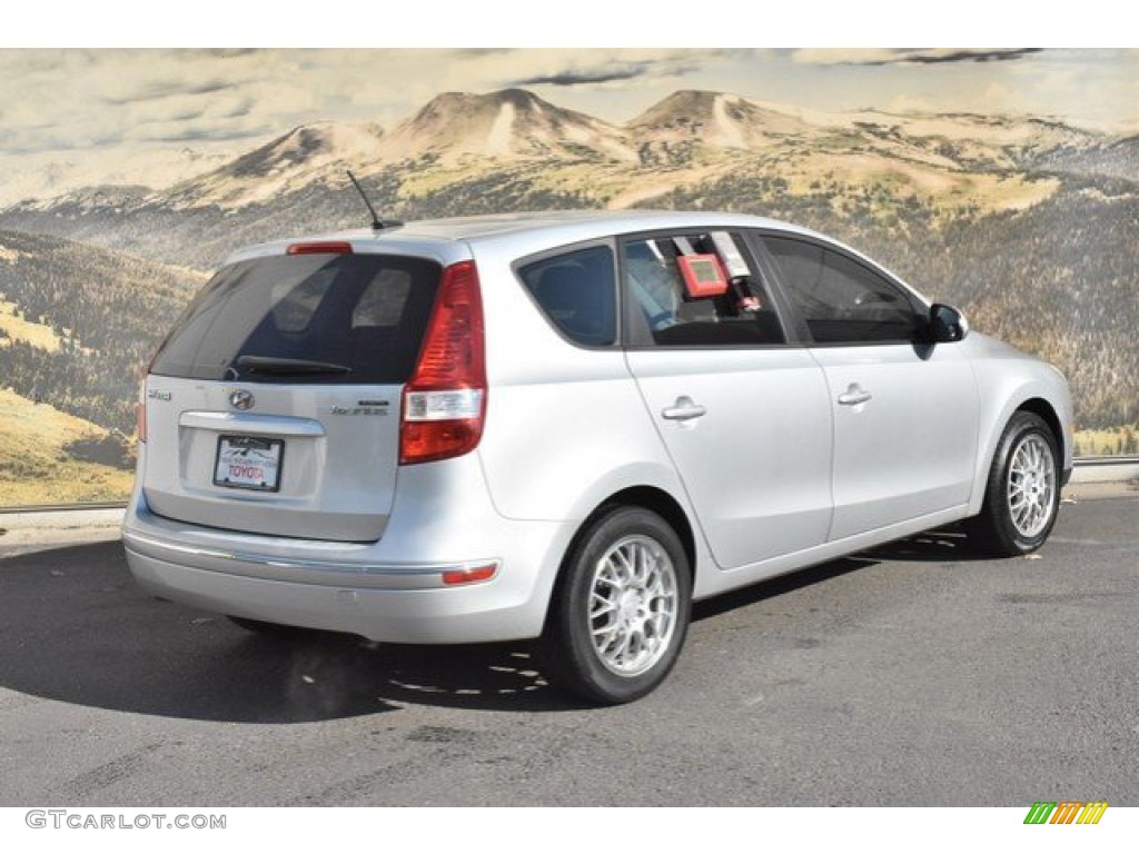 2009 Elantra Touring - Quicksilver / Black photo #3