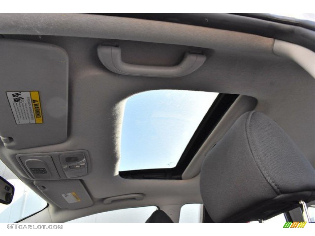 2009 Elantra Touring - Quicksilver / Black photo #13