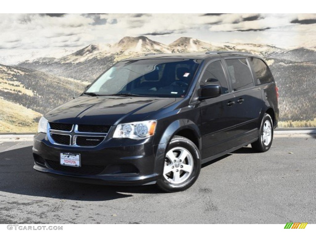 2012 Grand Caravan SXT - Brilliant Black Crystal Pearl / Black/Light Graystone photo #5