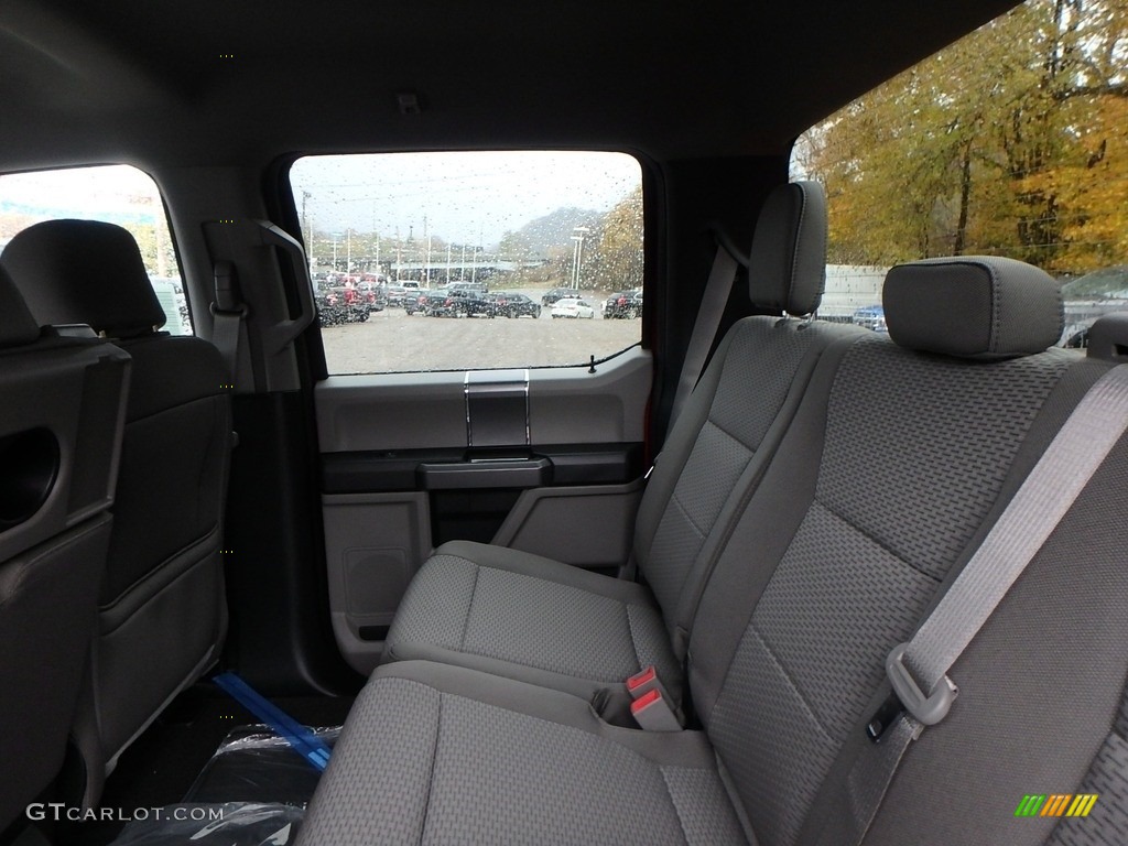 2019 F150 XLT SuperCrew 4x4 - Ruby Red / Earth Gray photo #14