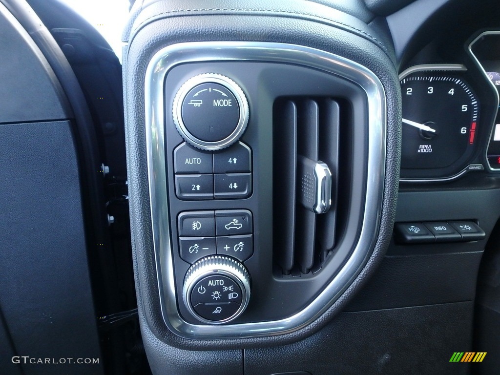2020 GMC Sierra 1500 Denali Crew Cab 4WD Controls Photo #135941446