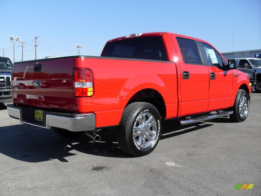2008 F150 Lariat SuperCrew - Bright Red / Medium Flint Grey photo #6