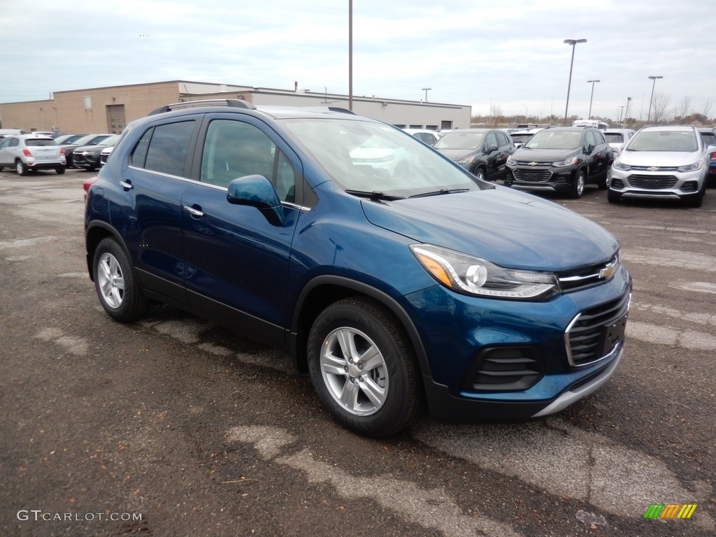 Pacific Blue Metallic 2020 Chevrolet Trax LT Exterior Photo #135943530