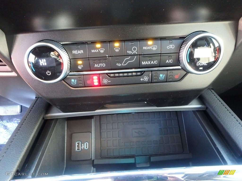 2020 Ford Expedition XLT 4x4 Controls Photo #135944862 | GTCarLot.com