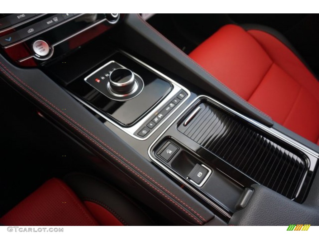 2020 Jaguar F-PACE 25t R-Sport Transmission Photos