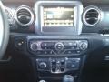 Sting-Gray - Wrangler Unlimited Sahara 4x4 Photo No. 19