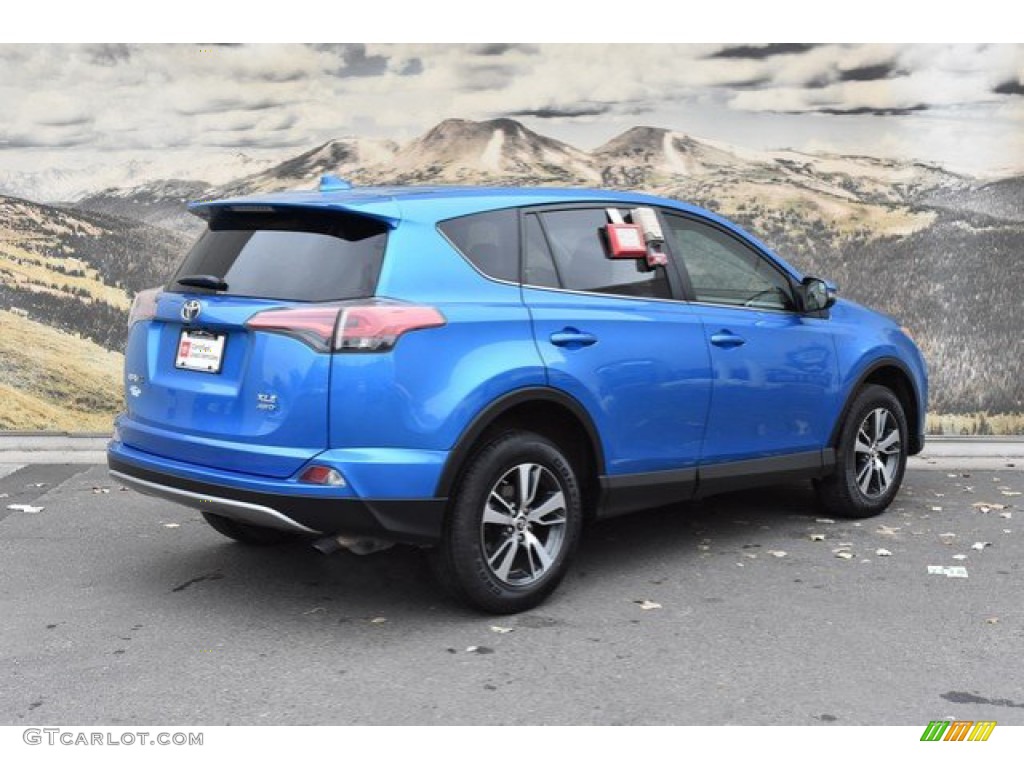 2018 RAV4 XLE AWD - Electric Storm Blue / Black photo #3