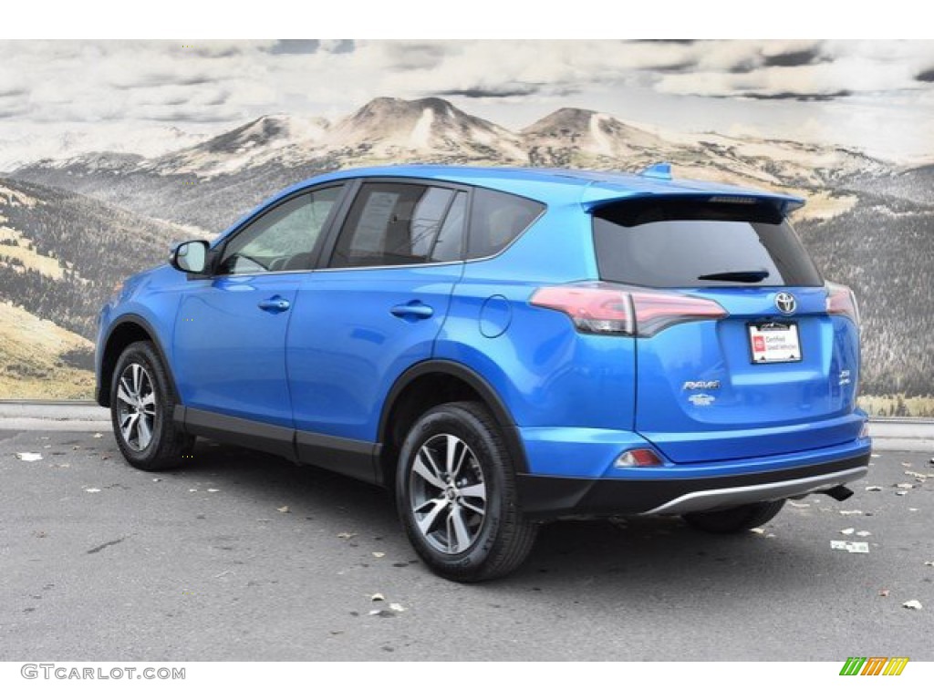 2018 RAV4 XLE AWD - Electric Storm Blue / Black photo #7
