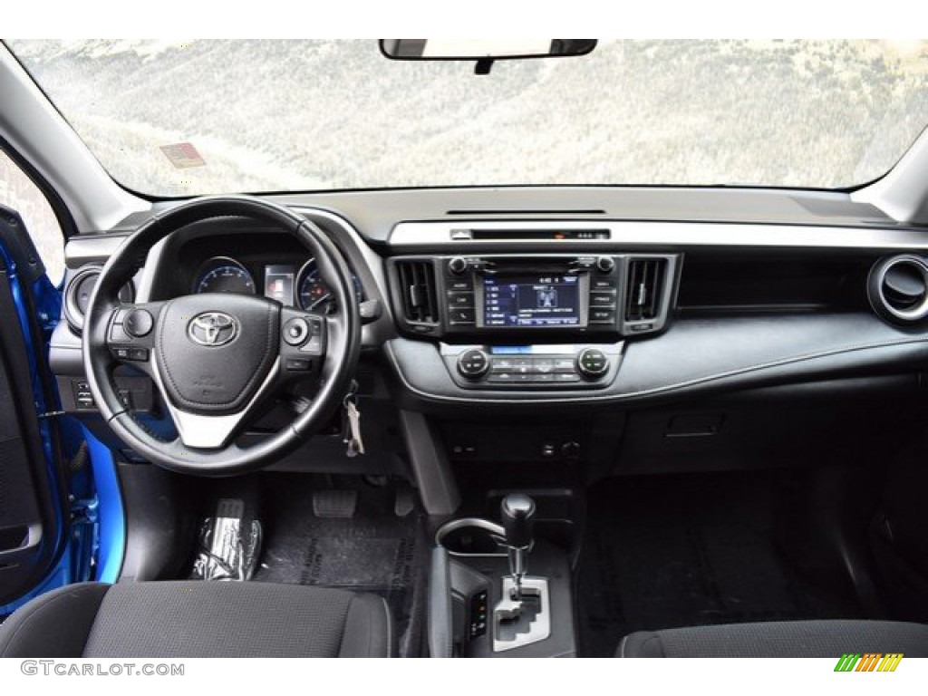 2018 RAV4 XLE AWD - Electric Storm Blue / Black photo #12