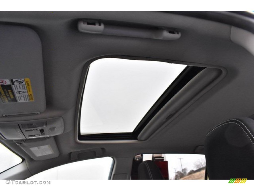 2018 RAV4 XLE AWD - Electric Storm Blue / Black photo #13