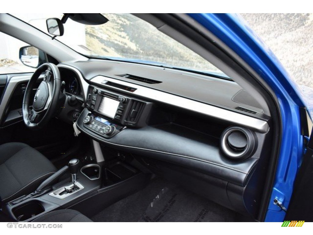 2018 RAV4 XLE AWD - Electric Storm Blue / Black photo #15