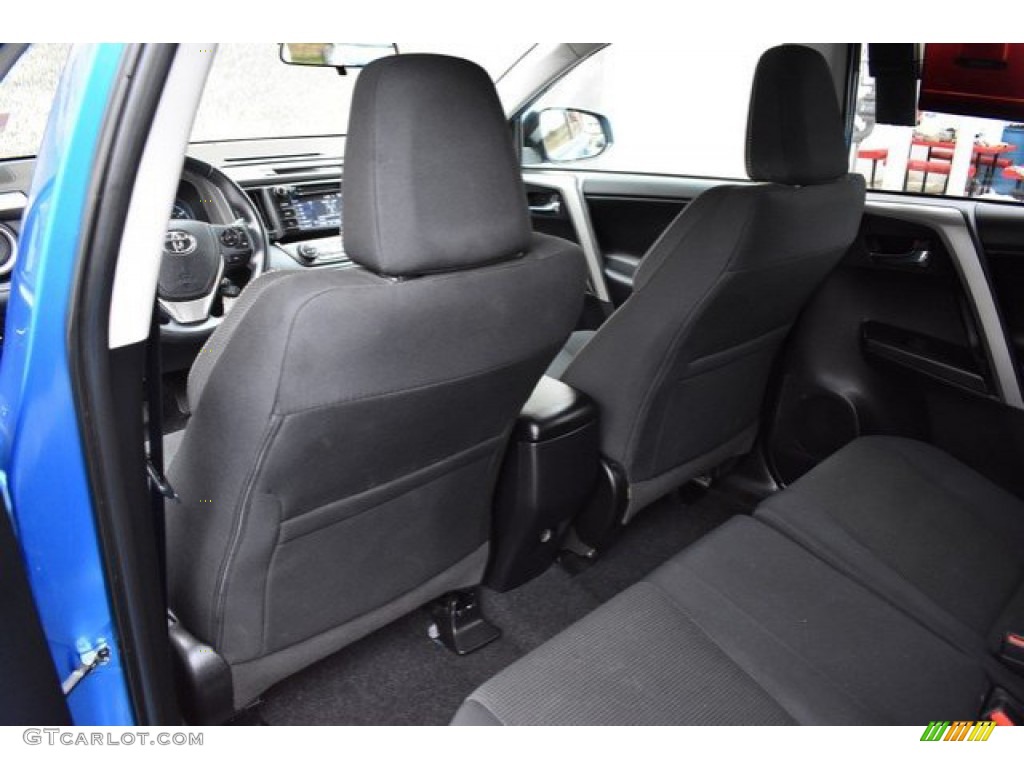 2018 RAV4 XLE AWD - Electric Storm Blue / Black photo #18