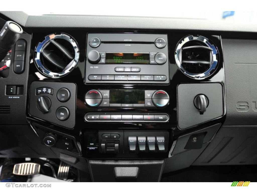 2008 F250 Super Duty Harley Davidson Crew Cab 4x4 - Black/Vintage Copper Two-Tone / Black/Dusted Copper photo #26