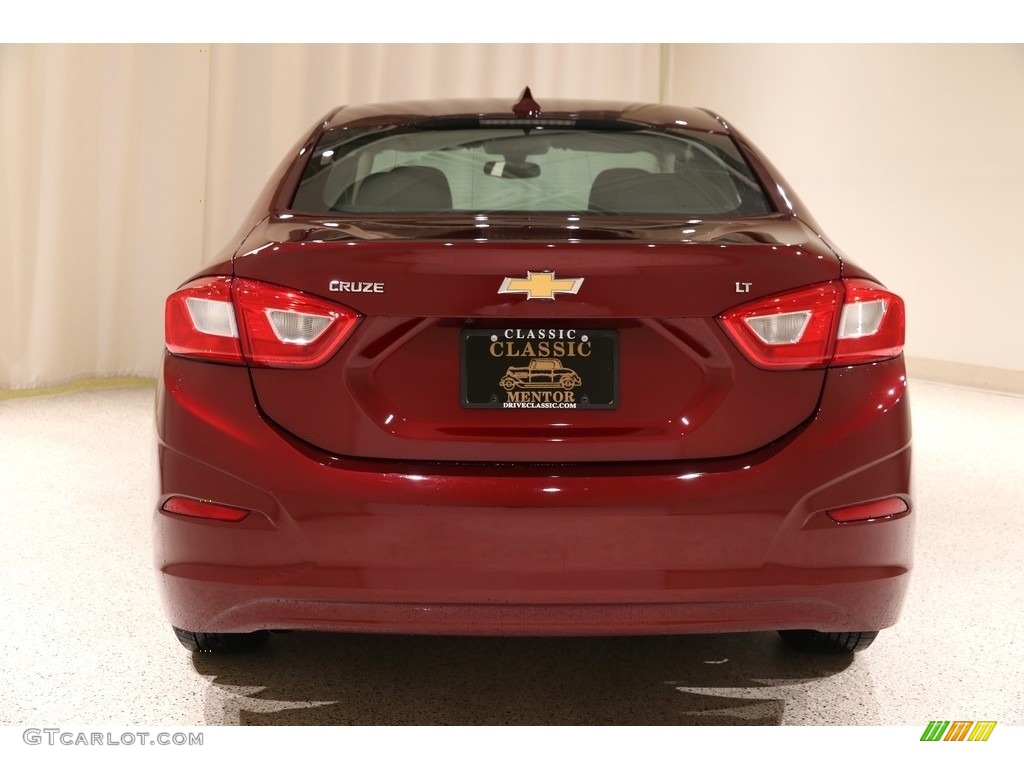 2016 Cruze LT Sedan - Siren Red Tintcoat / Jet Black photo #17