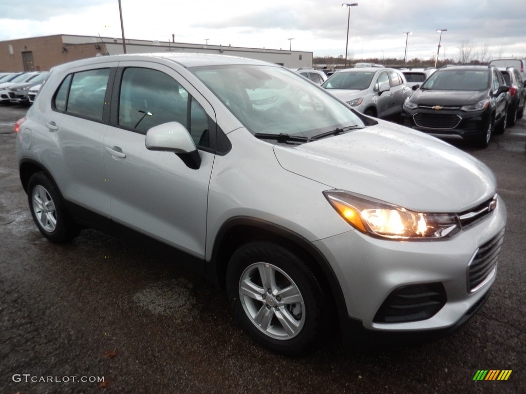 Silver Ice Metallic 2020 Chevrolet Trax LS Exterior Photo #135969514