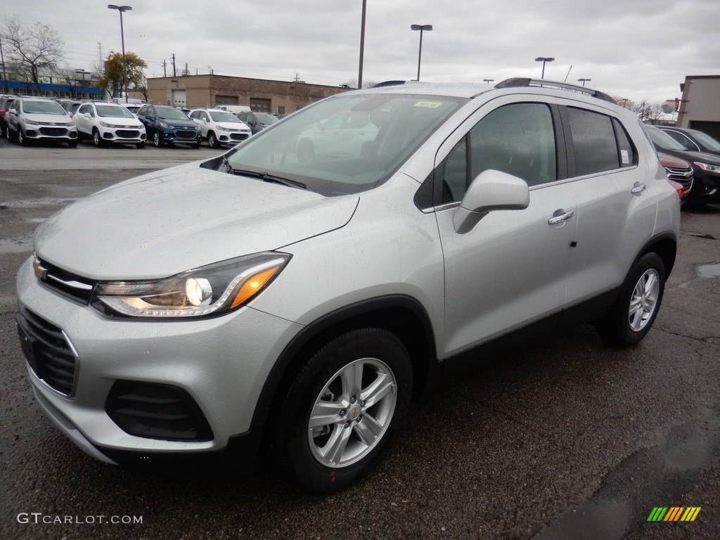 Silver Ice Metallic 2020 Chevrolet Trax LT Exterior Photo #135970120