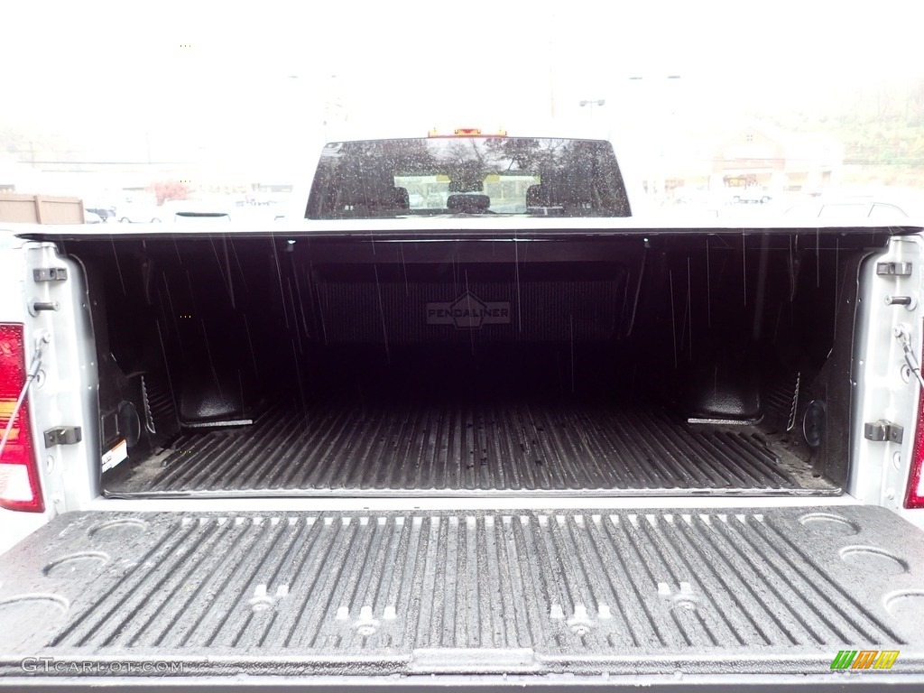 2018 1500 Express Quad Cab 4x4 - Bright Silver Metallic / Black/Diesel Gray photo #5