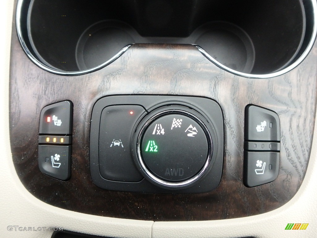 2020 GMC Acadia Denali AWD Controls Photo #135972982