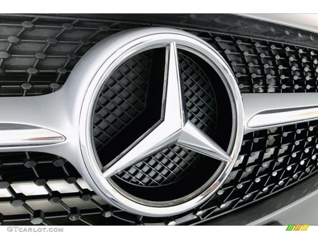 2017 CLA 250 Coupe - Mountain Grey Metallic / Black photo #32