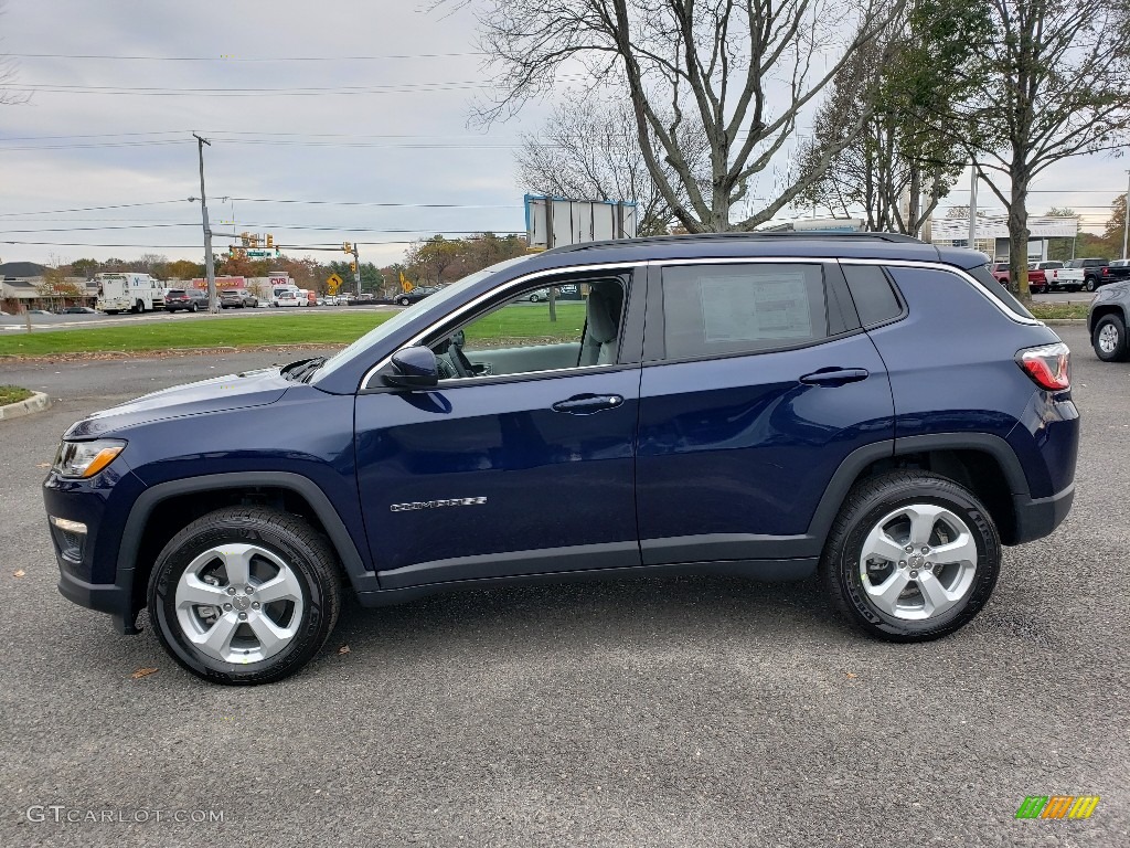 2020 Compass Latitude 4x4 - Jazz Blue Pearl / Ski Gray/Black photo #3