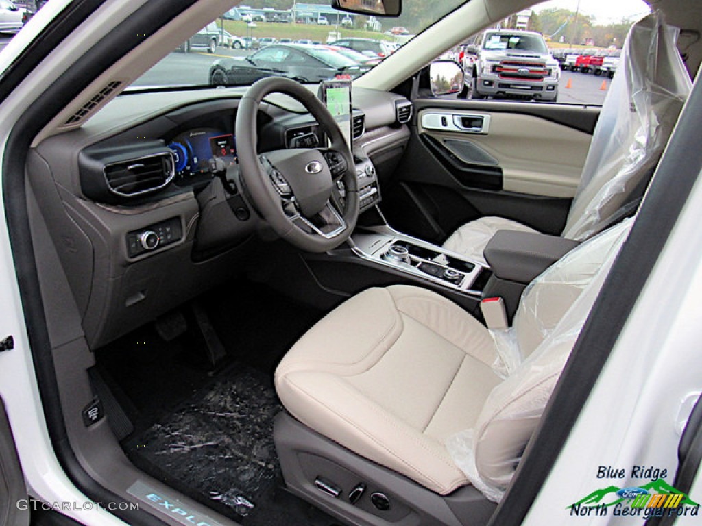 2020 Explorer Platinum 4WD - Star White Metallic Tri-Coat / Sandstone photo #31