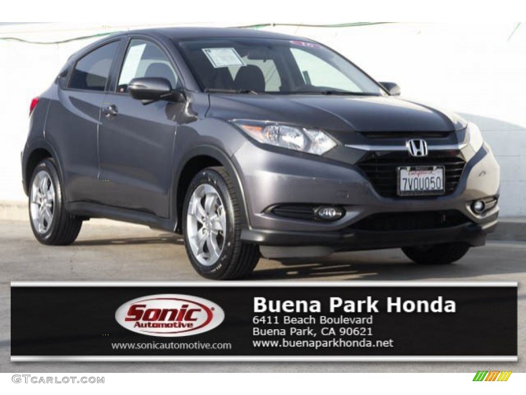 Crystal Black Pearl Honda HR-V