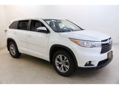 2016 Toyota Highlander LE V6 AWD Data, Info and Specs