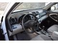 Super White - RAV4 V6 4WD Photo No. 10