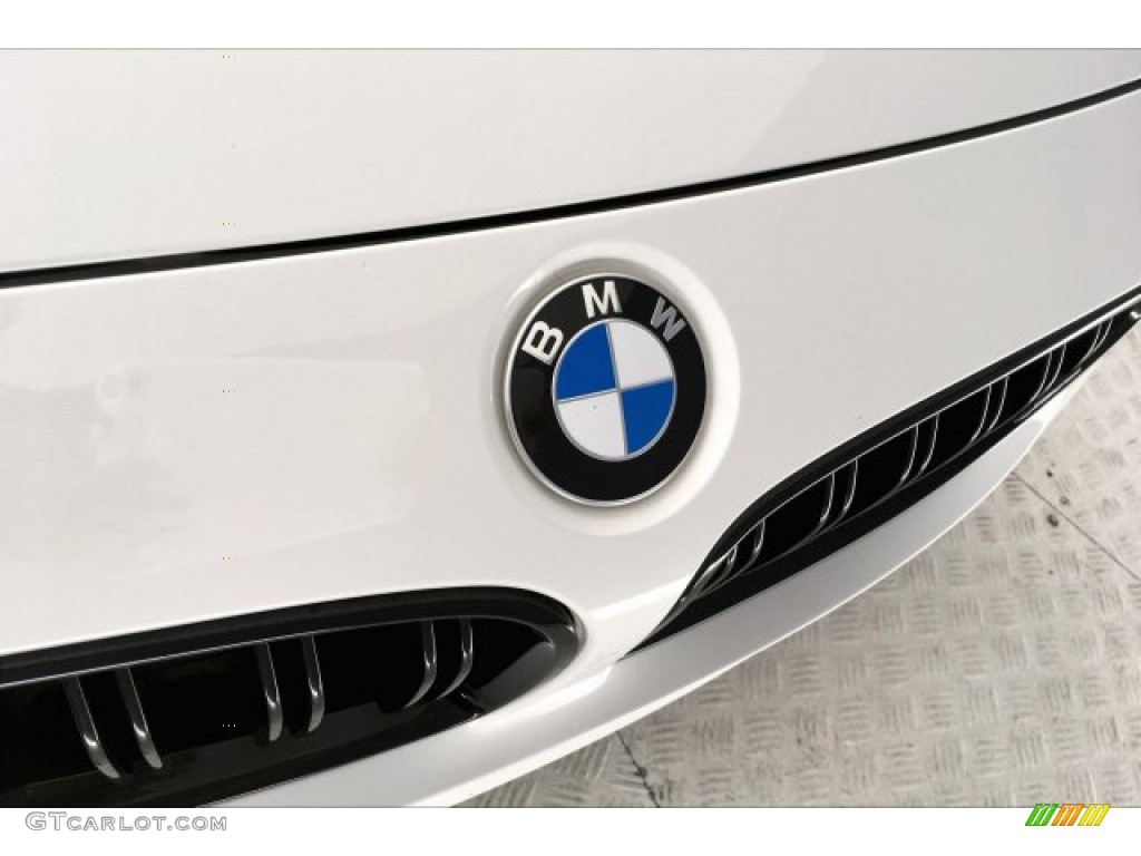 2018 M3 Sedan - Alpine White / Sakhir Orange/Black photo #28