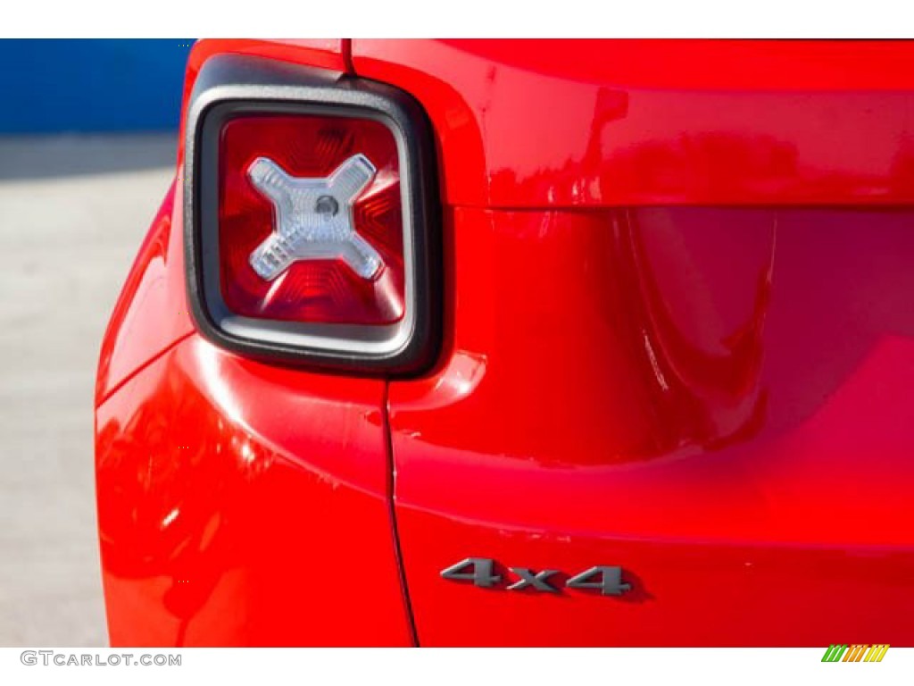 2017 Renegade Trailhawk 4x4 - Colorado Red / Black photo #10