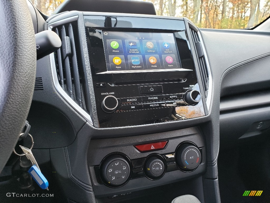 2020 Subaru Impreza Premium 5-Door Controls Photos