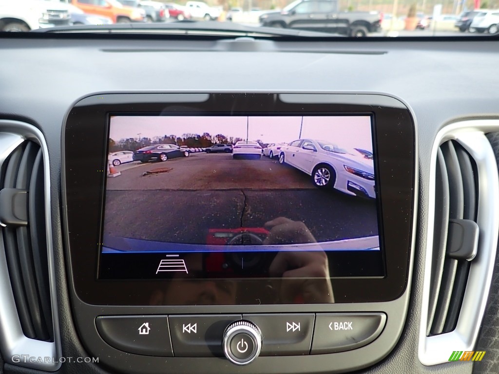2020 Chevrolet Malibu RS Controls Photo #136006792