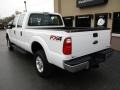 Oxford White - F250 Super Duty XL Crew Cab 4x4 Photo No. 3