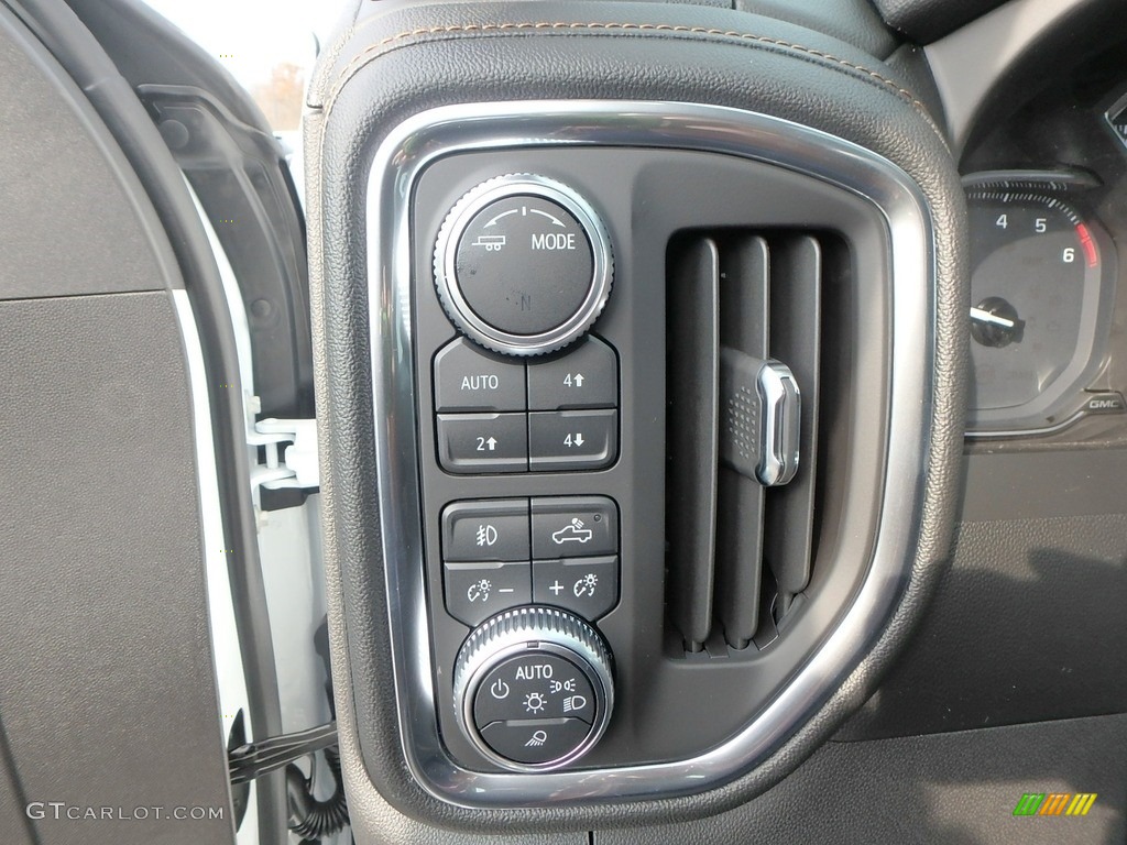 2020 GMC Sierra 1500 AT4 Crew Cab 4WD Controls Photo #136015277