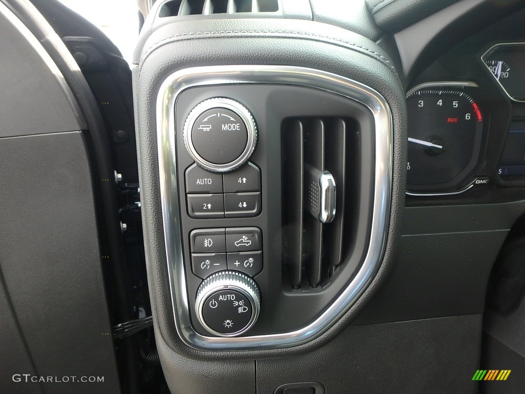 2020 GMC Sierra 1500 Elevation Crew Cab 4WD Controls Photo #136015903
