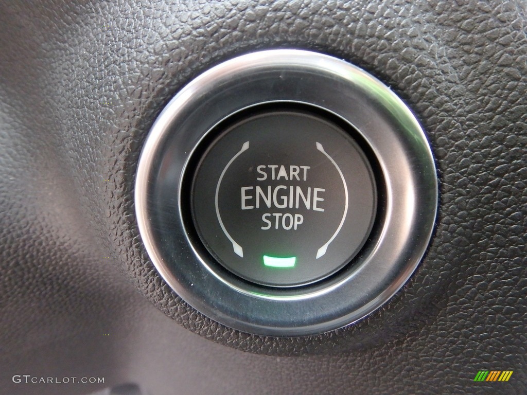 2020 GMC Sierra 1500 Elevation Crew Cab 4WD Controls Photo #136016116