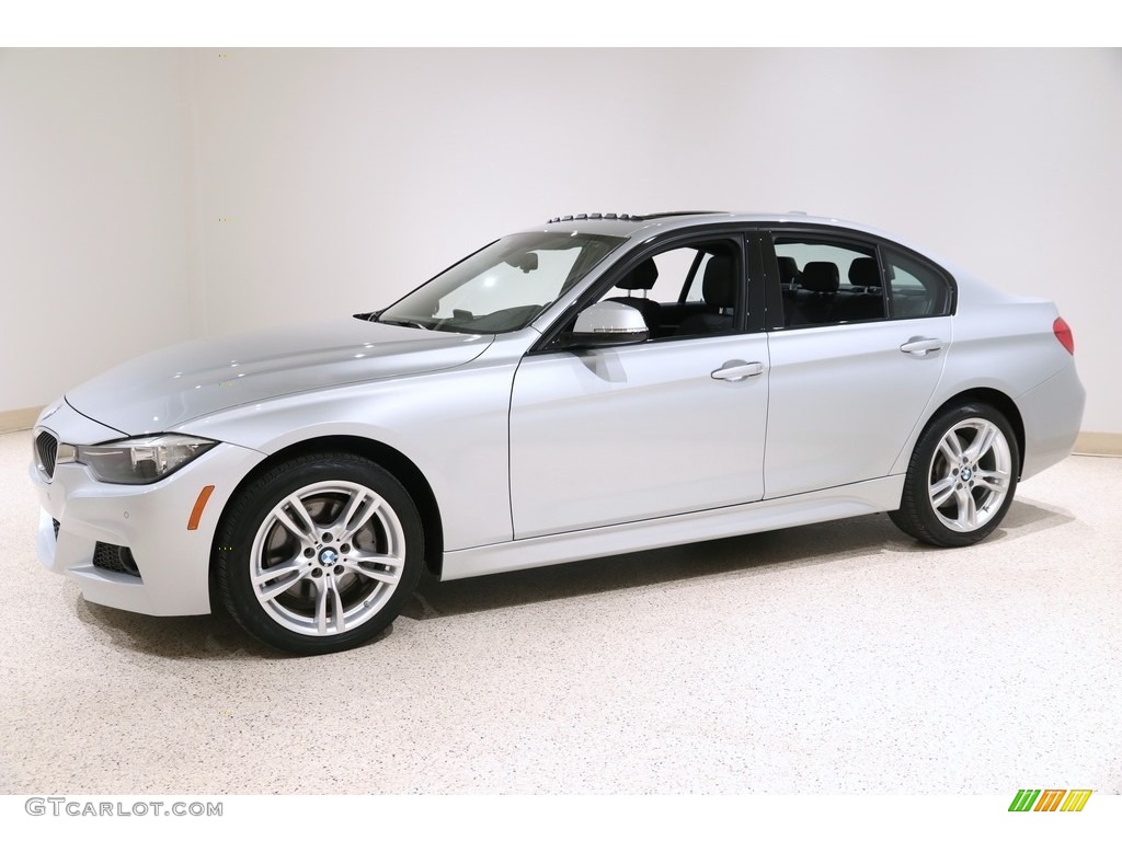 2017 3 Series 330i xDrive Sedan - Glacier Silver Metallic / Black photo #3
